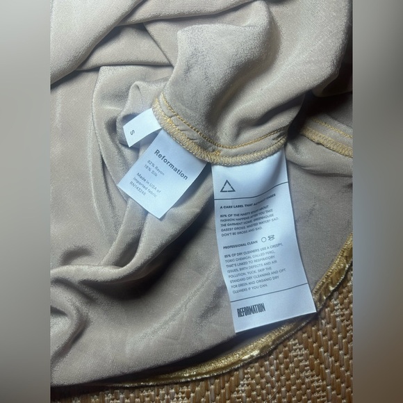 Reformation Women's Gold Velvet Slip Dress,Mini Dress,Sleeveless,Size S - Picture 9 of 10